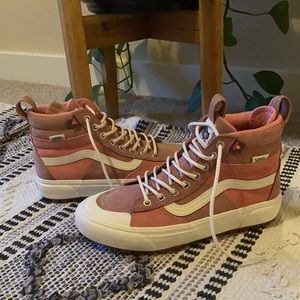 Sk8-MTE high top vans